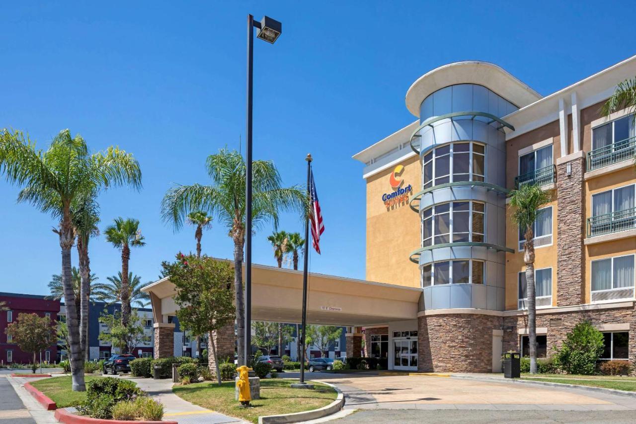 Comfort Suites Ontario Airport Convention Center Exterior photo