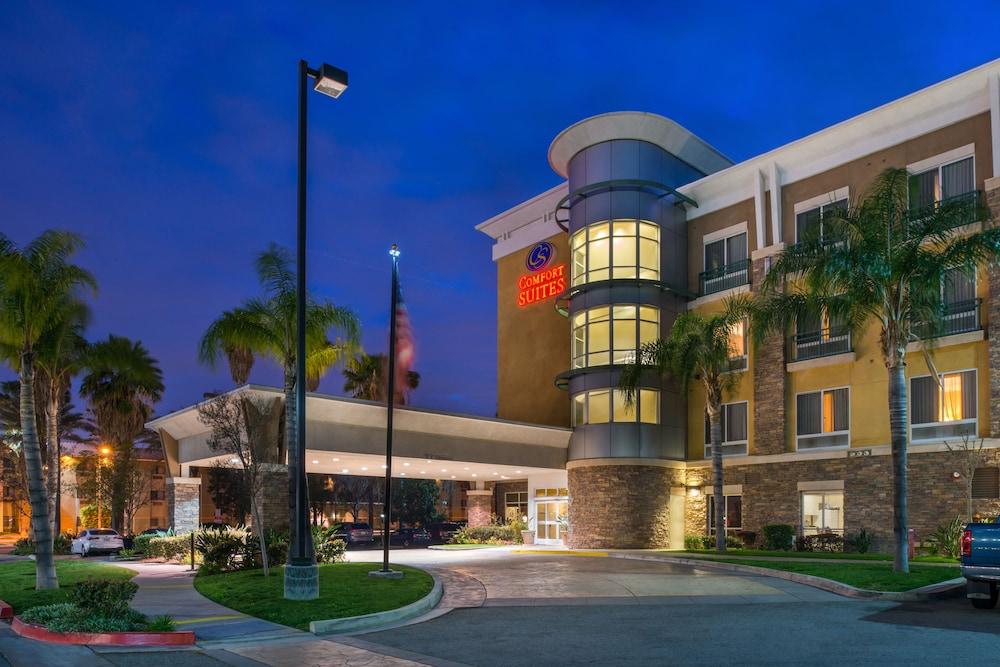 Comfort Suites Ontario Airport Convention Center Exterior photo