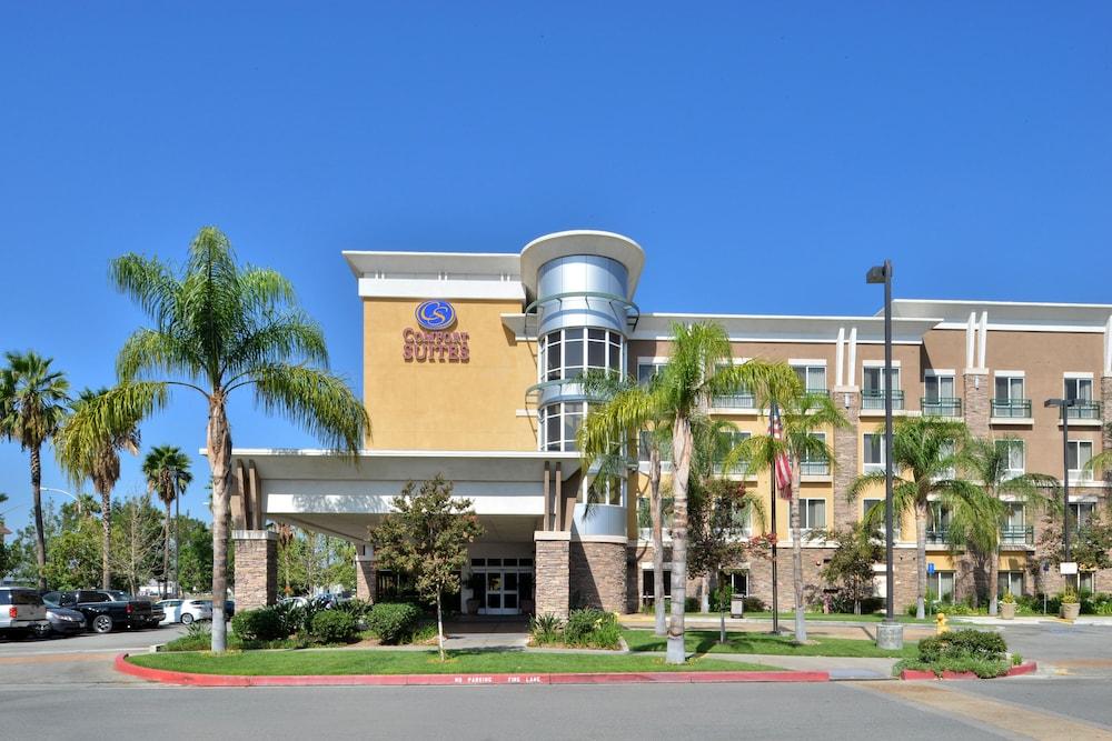 Comfort Suites Ontario Airport Convention Center Exterior photo